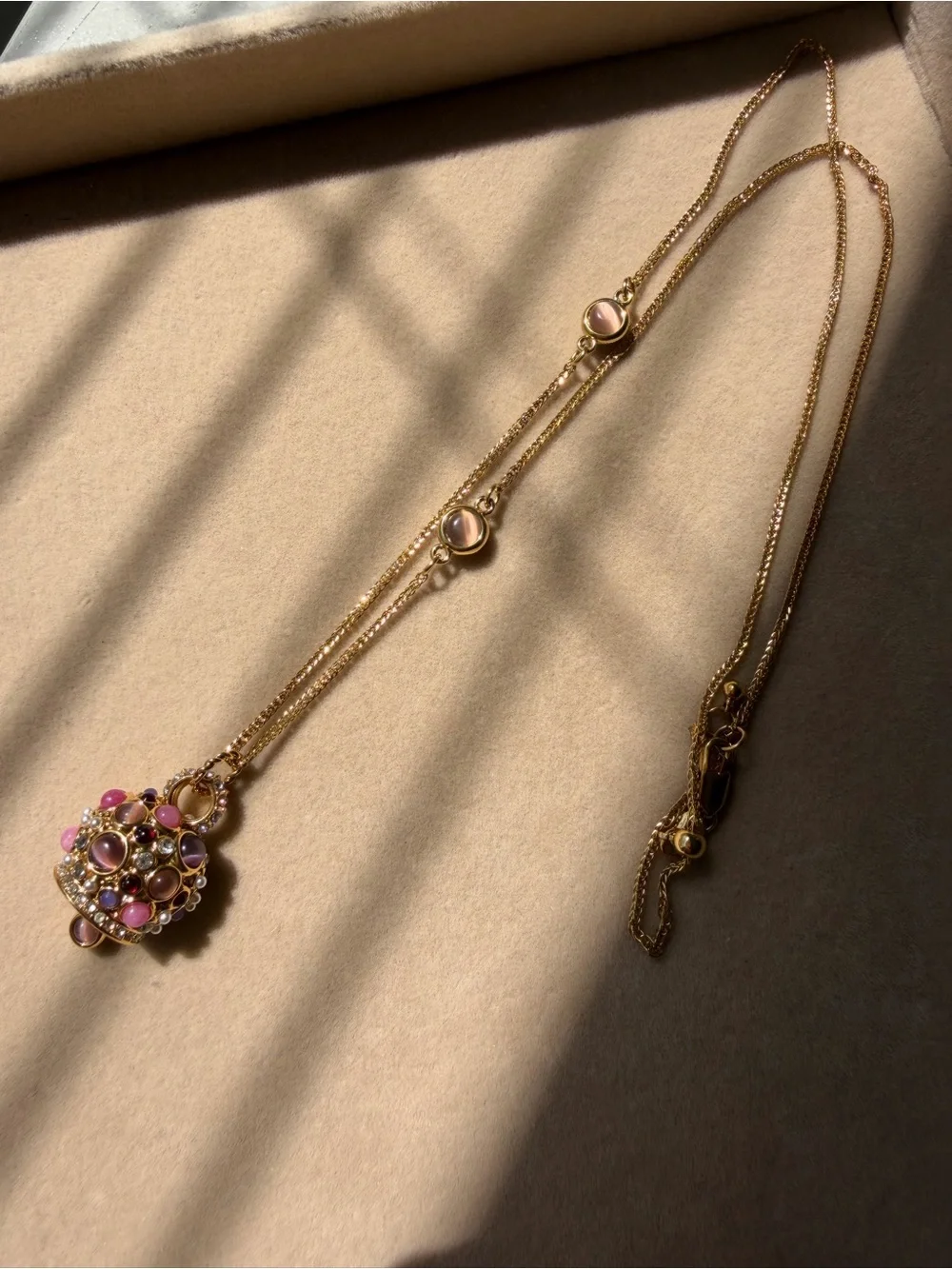 N/A delicate gold